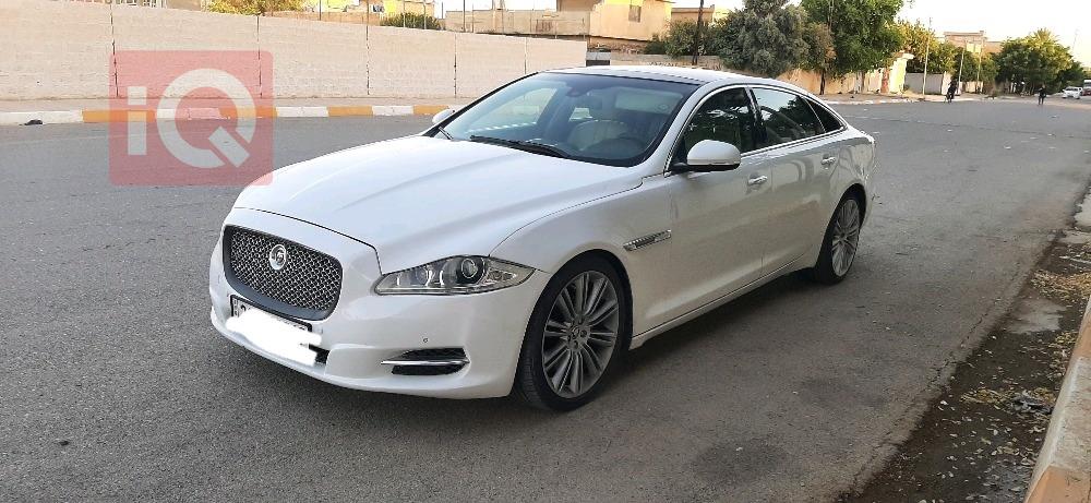 جاگوار XJ